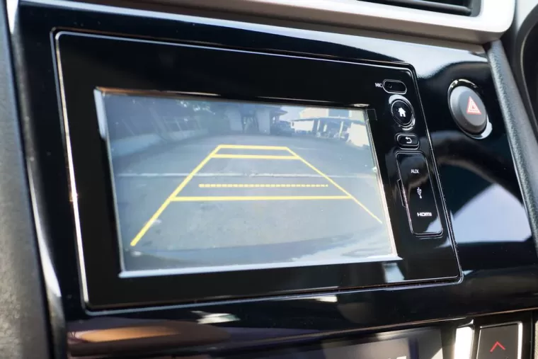 Boitier apple carplay sans fil, Le Lavandou, Autorep 83